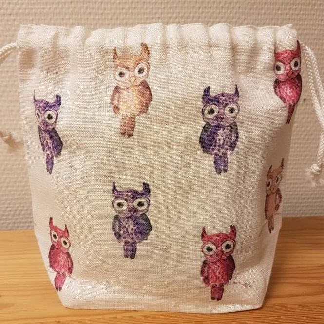 Hovedbilde Liten prosjektpose med ugler i farger