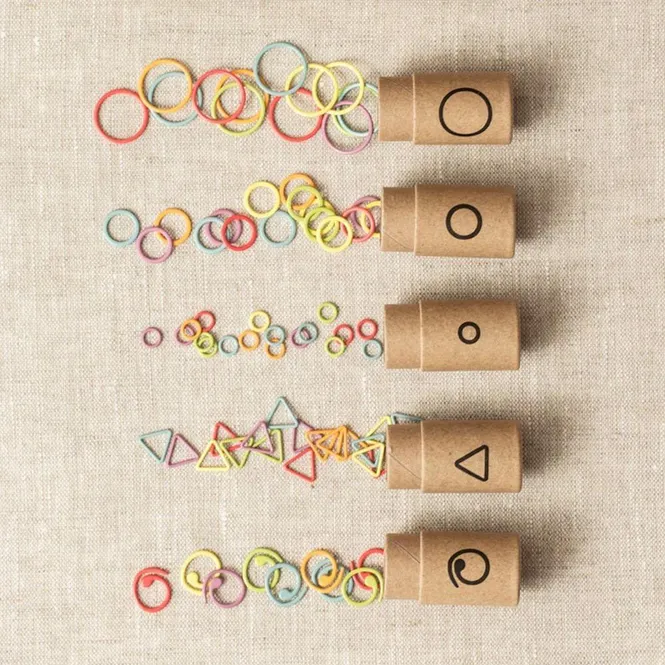 Hovedbilde CocoKnits Flight of Stitch Markers